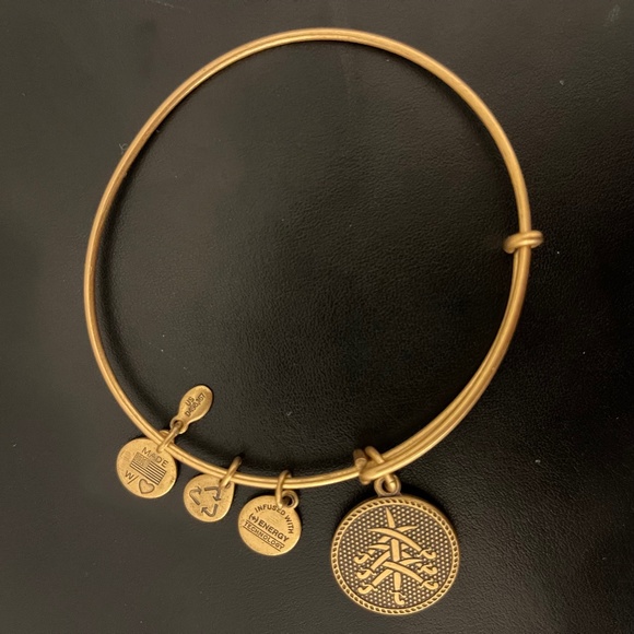 Alex and Ani 2 Bangles 40$ - Picture 4 of 5